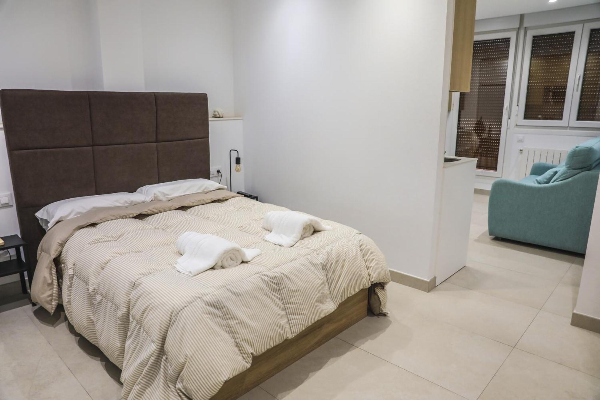 Apartamentos Sudestada Logroño Eksteriør billede
